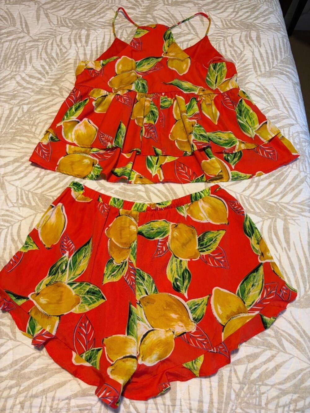 Peach Love California Red Lemon Print Sleeveless Top & Shorts Set Lightweight M